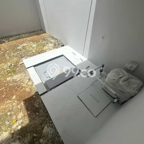 Rumah Elit Modern Siap Huni di BSD Tangerang Rumah Elit Modern Siap Huni di BSD Tangerang