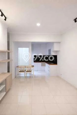Disewakan! Rumah 3 Kamar Tidur &
2 Kamar Mandi di Gading Serpong, Tangerang Disewakan! Rumah 3 Kamar Tidur &
2 Kamar Mandi di Gading Serpong, Tangerang