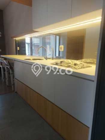 Rumah Modern 2 KT di BSD City Tangerang Full Furnished Rumah Modern 2 KT di BSD City Tangerang Full Furnished