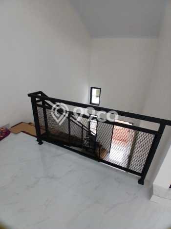 Hunian Nyaman Asri 3 KT Siap Pakai di BSD City Tangerang Hunian Nyaman Asri 3 KT Siap Pakai di BSD City Tangerang