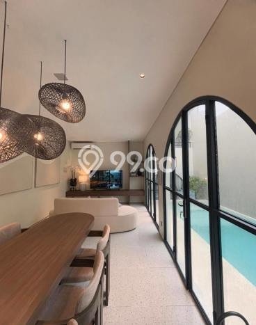 HARGA TERBAIK! Vila Kawasan , Luas 200m2m², Area Prima HARGA TERBAIK! Vila Kawasan , Luas 200m2m², Area Prima