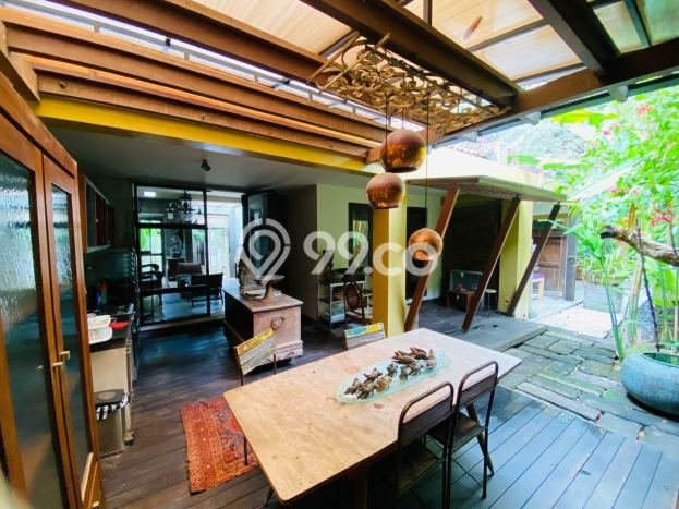 Bisnis Potensial! Vila di , Area 1100m2m², Posisi Premium Bisnis Potensial! Vila di , Area 1100m2m², Posisi Premium