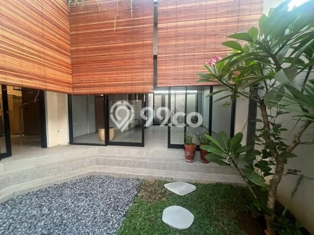 Vila Kawasan , Luas 200m2m², Akses Mudah Fasilitas Umum, Available Vila Kawasan , Luas 200m2m², Akses Mudah Fasilitas Umum, Available