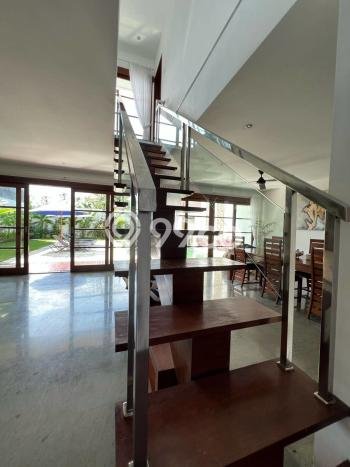 Lokasi Strategis! Vila Kawasan , Area 409m2m², Lingkungan Nyaman dan aman Lokasi Strategis! Vila Kawasan , Area 409m2m², Lingkungan Nyaman dan aman