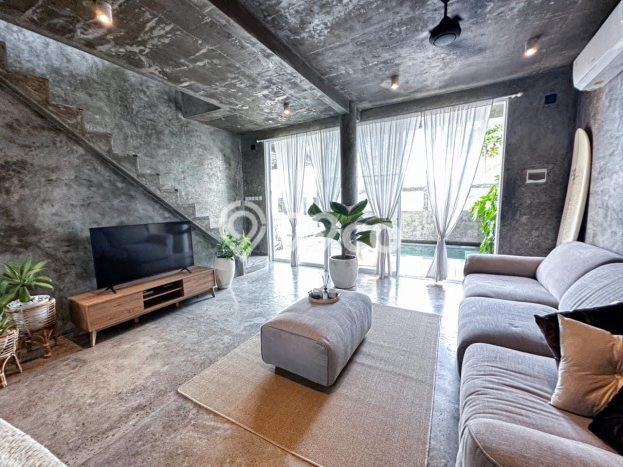 Vila Ready di , Area 300m2m², For Rent Vila Ready di , Area 300m2m², For Rent