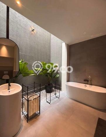 HARGA TERBAIK! Vila Kawasan , Luas 200m2m², Area Prima HARGA TERBAIK! Vila Kawasan , Luas 200m2m², Area Prima