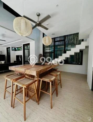 Vila Asri Kawasan , Ukuran 1150m2m², Akses ke berbagai fasilitas Vila Asri Kawasan , Ukuran 1150m2m², Akses ke berbagai fasilitas