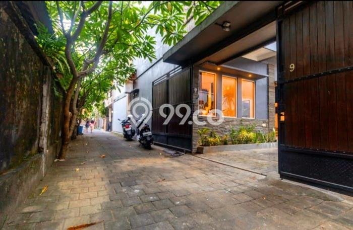 Vila For Rent Kawasan , Luas 200m2m², Lokasi Strategis, Harga Terjangkau Vila For Rent Kawasan , Luas 200m2m², Lokasi Strategis, Harga Terjangkau