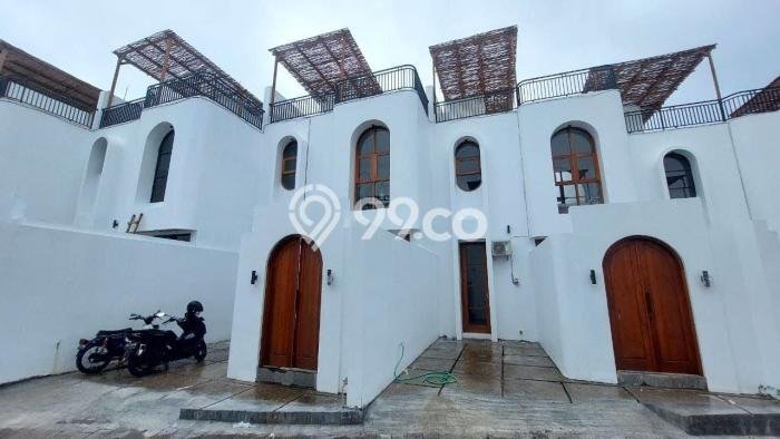 Kesempatan Langka! Vila Kawasan , Luas 120m2m², Posisi Strategis dekat dengan berbagai fasilitas Kesempatan Langka! Vila Kawasan , Luas 120m2m², Posisi Strategis dekat dengan berbagai fasilitas