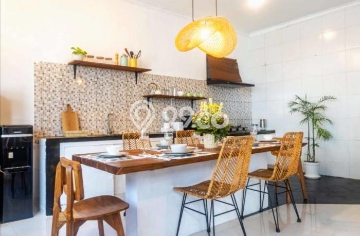 Vila For Rent Kawasan , Luas 200m2m², Lokasi Strategis, Harga Terjangkau Vila For Rent Kawasan , Luas 200m2m², Lokasi Strategis, Harga Terjangkau