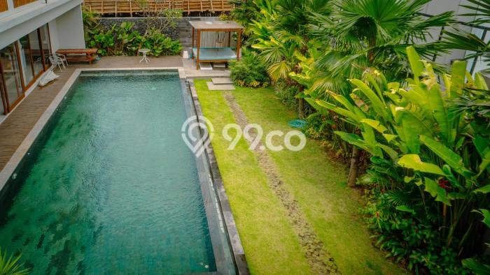 Vila Premium Kawasan , Area 490m2m², Lingkungan Nyaman Vila Premium Kawasan , Area 490m2m², Lingkungan Nyaman