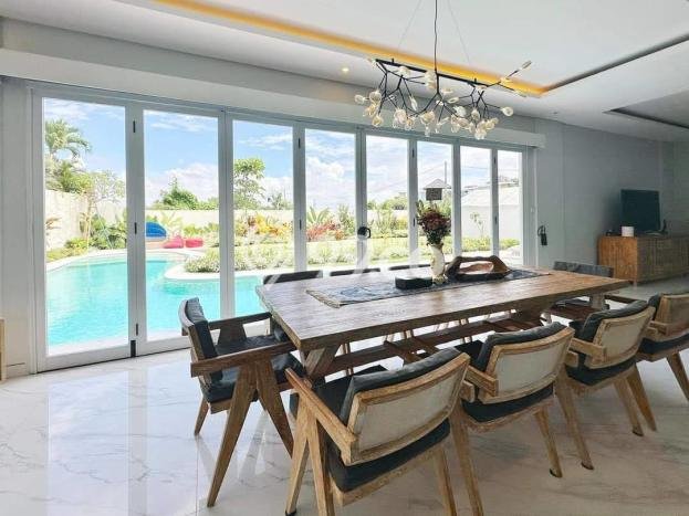 Vila Kawasan , Area 1000m2m², Akses ke berbagai keperluan Vila Kawasan , Area 1000m2m², Akses ke berbagai keperluan