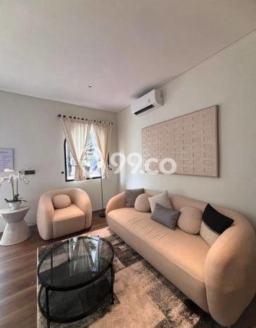 HARGA TERBAIK! Vila Kawasan , Luas 200m2m², Area Prima HARGA TERBAIK! Vila Kawasan , Luas 200m2m², Area Prima