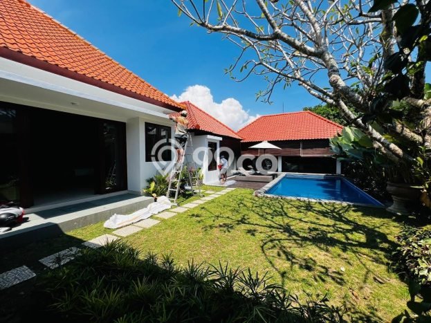 Available Vila untuk Rent di , Area 300m2m², Dekat ke Fasilitas Umum Available Vila untuk Rent di , Area 300m2m², Dekat ke Fasilitas Umum