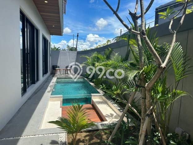 Vila Kawasan , Area 170m2m², Lingkungan Nyaman Vila Kawasan , Area 170m2m², Lingkungan Nyaman