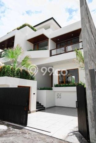 Dijual Segera! Vila di , Ukuran 435m2m², Lokasi Premium akses ke berbagai kebutuhan Dijual Segera! Vila di , Ukuran 435m2m², Lokasi Premium akses ke berbagai kebutuhan