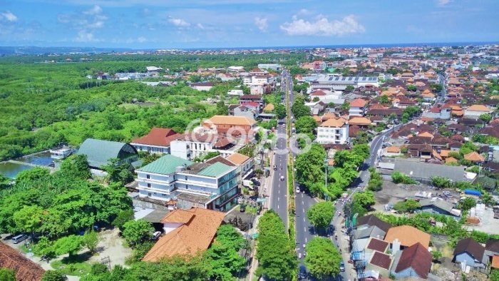 Dijual! Komersial di Pedungan Denpasar LT 1077m2 / LB 2100m2 Kawasan Strategis Dijual! Komersial di Pedungan Denpasar LT 1077m2 / LB 2100m2 Kawasan Strategis