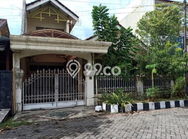 Hunian Cantik Modern Lb 150m2 di Rungkut, Surabaya Hunian Cantik Modern Lb 150m2 di Rungkut, Surabaya