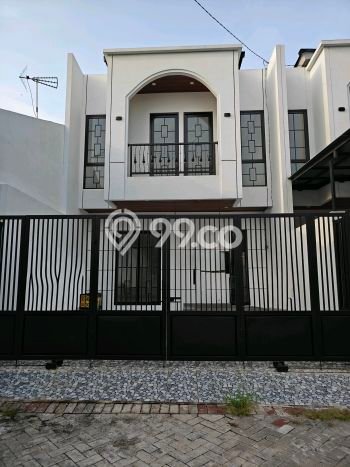 For Sale Rumah Mewah Exclusive di Sukolilo, Surabaya For Sale Rumah Mewah Exclusive di Sukolilo, Surabaya