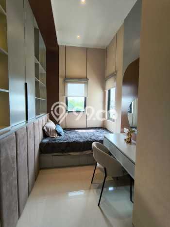 Dijual Hunian Rumah Terawat 5 Kamar di Metland Puri, Jakarta Barat Dijual Hunian Rumah Terawat 5 Kamar di Metland Puri, Jakarta Barat