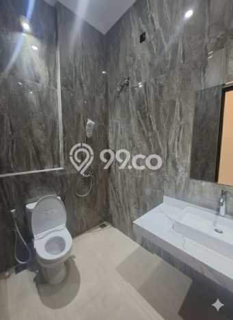 For Sale Rumah Mewah Exclusive di Mulyorejo, Surabaya For Sale Rumah Mewah Exclusive di Mulyorejo, Surabaya