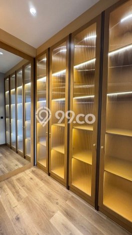 Ready to Use! Luxury House LT 160m2 Desain Elegan di Pantai Indah Kapuk 2 Ready to Use! Luxury House LT 160m2 Desain Elegan di Pantai Indah Kapuk 2