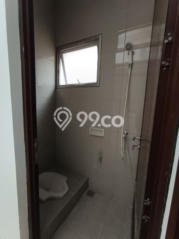 Rumah Elit Modern Tanpa Renovasi di Golf Island Jakarta Utara Rumah Elit Modern Tanpa Renovasi di Golf Island Jakarta Utara