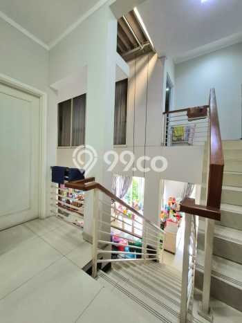 Jual Rumah Luas Elegan Dengan View Eksklusif di Bintaro, Tangerang Selatan Jual Rumah Luas Elegan Dengan View Eksklusif di Bintaro, Tangerang Selatan