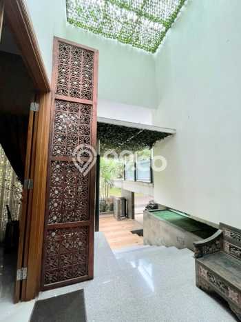 Jual Rumah Luas Megah Dengan View Cantik di Bintaro, Tangerang Selatan Jual Rumah Luas Megah Dengan View Cantik di Bintaro, Tangerang Selatan