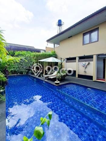Rumah Mewah LB 600m2 Siap Pakai Desain Elegan di Bintaro, Tangerang Selatan Rumah Mewah LB 600m2 Siap Pakai Desain Elegan di Bintaro, Tangerang Selatan