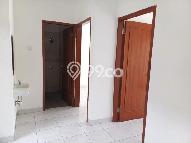 Disewakan! Rumah 3 Kamar Tidur &
2 Kamar Mandi di Bintaro, Tangerang Selatan Disewakan! Rumah 3 Kamar Tidur &
2 Kamar Mandi di Bintaro, Tangerang Selatan