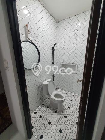 Disewakan! Rumah 3 Kamar Tidur &
3 Kamar Mandi di Bintaro, Jakarta Selatan Disewakan! Rumah 3 Kamar Tidur &
3 Kamar Mandi di Bintaro, Jakarta Selatan