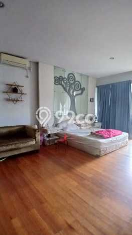 Jual Rumah Mewah Megah Dengan View Eksklusif di Bintaro, Tangerang Selatan Jual Rumah Mewah Megah Dengan View Eksklusif di Bintaro, Tangerang Selatan