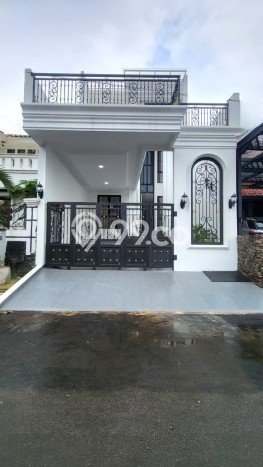 Jual Rumah Luas Megah Dengan View Cantik di Bintaro, Jakarta Selatan Jual Rumah Luas Megah Dengan View Cantik di Bintaro, Jakarta Selatan