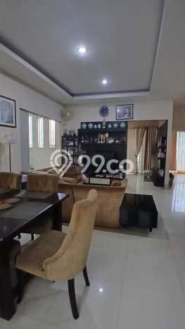 Jual Rumah Luas Elegan Dengan View Eksklusif di Bintaro, Tangerang Selatan Jual Rumah Luas Elegan Dengan View Eksklusif di Bintaro, Tangerang Selatan
