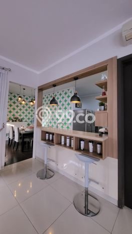 Rumah Mewah LB 177m2 Siap Pakai Desain Elegan di Bintaro, Tangerang Selatan Rumah Mewah LB 177m2 Siap Pakai Desain Elegan di Bintaro, Tangerang Selatan