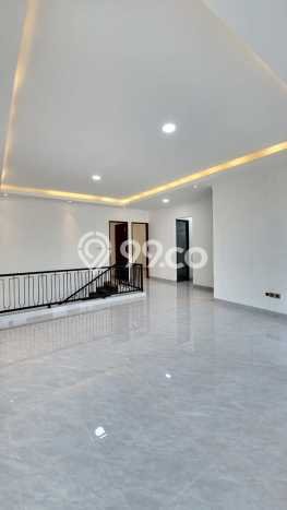 For Sale Rumah Mewah Exclusive di Serpong Utara, Tangerang Selatan For Sale Rumah Mewah Exclusive di Serpong Utara, Tangerang Selatan