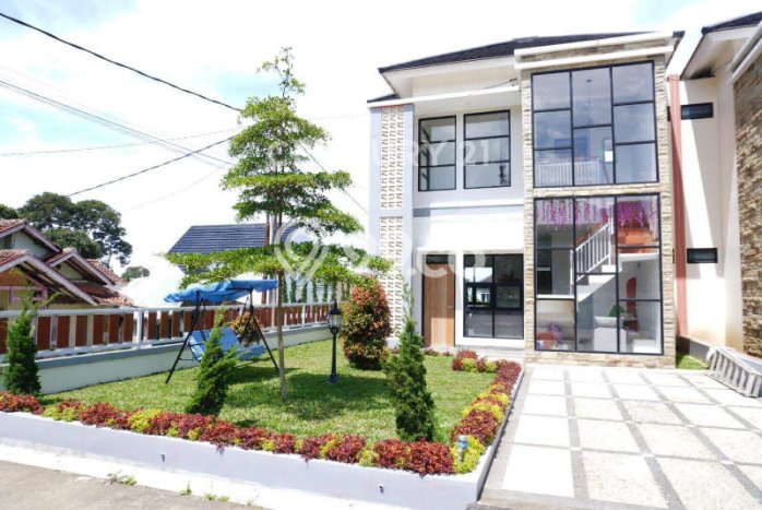 Dijual Cepat Rumah Favorit Siap Huni LB 130m2 di Lembang, Bandung Barat Dijual Cepat Rumah Favorit Siap Huni LB 130m2 di Lembang, Bandung Barat