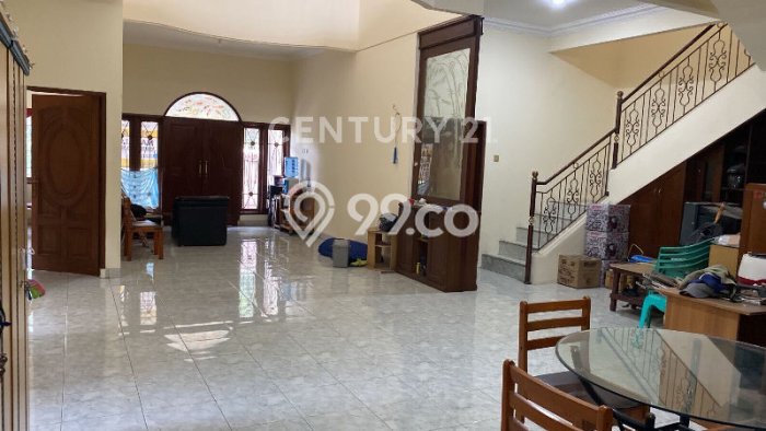 Jual Rumah Eksklusif 6 KT di Taman Kopo Indah, Bandung Jual Rumah Eksklusif 6 KT di Taman Kopo Indah, Bandung