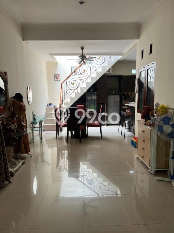 Jual Rumah Bagus Siap Huni LB 113m2 di Batununggal, Bandung Jual Rumah Bagus Siap Huni LB 113m2 di Batununggal, Bandung