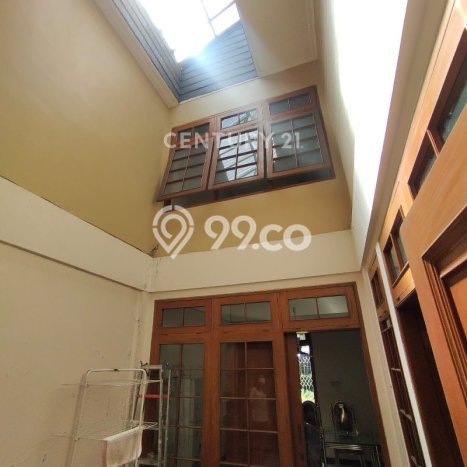 Rumah Luxury Modern Tanpa Renovasi di Pasteur Bandung Rumah Luxury Modern Tanpa Renovasi di Pasteur Bandung