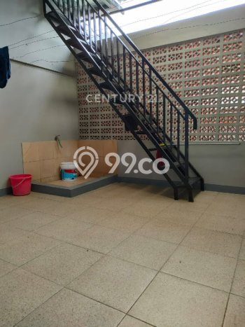 Rumah sewa siap pakai 5 KT di Soekarno Hatta, Bandung Rumah sewa siap pakai 5 KT di Soekarno Hatta, Bandung