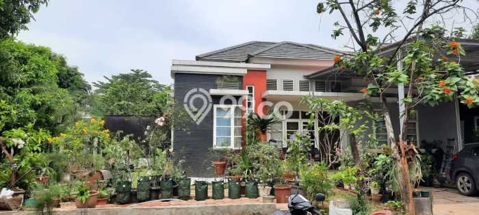 For Sale Hunian Rumah Terawat 4 Kamar di Cibubur, Bogor For Sale Hunian Rumah Terawat 4 Kamar di Cibubur, Bogor