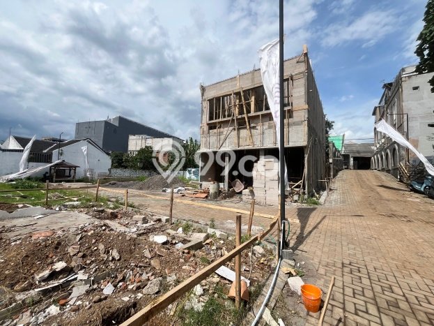 Jual Rumah Modern 10 KT di Malang Kota, Malang Jual Rumah Modern 10 KT di Malang Kota, Malang