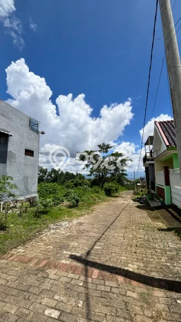 Tanah Dijual Lokasi Strategis di Malang dengan Luas 105m2 Tanah Dijual Lokasi Strategis di Malang dengan Luas 105m2