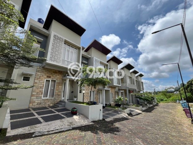 Jual Rumah Bagus Siap Huni LB 66m2 di Batu, Batu Jual Rumah Bagus Siap Huni LB 66m2 di Batu, Batu