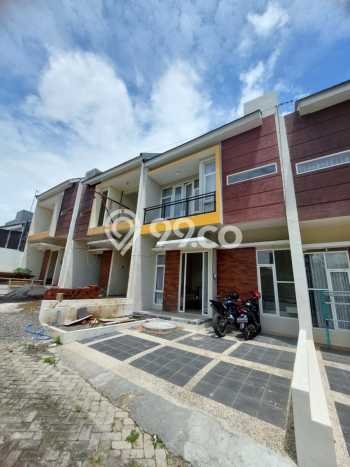 Vila Kawasan , Area 60m2m², Dekat Mudah Pusat Kota Vila Kawasan , Area 60m2m², Dekat Mudah Pusat Kota