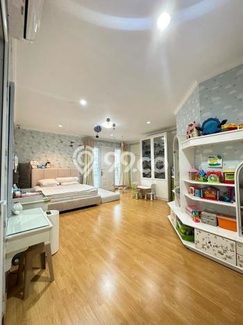 Dijual Rumah Luas Elegan Dengan View Cantik di Green garden, Jakarta Barat Dijual Rumah Luas Elegan Dengan View Cantik di Green garden, Jakarta Barat