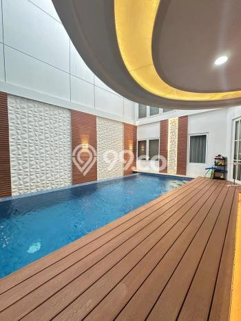 Dijual Rumah Luas Elegan Dengan View Cantik di Green garden, Jakarta Barat Dijual Rumah Luas Elegan Dengan View Cantik di Green garden, Jakarta Barat