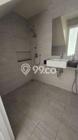 Dijual Rumah Eksklusif 3 KT di Green Lake City, Jakarta Barat Dijual Rumah Eksklusif 3 KT di Green Lake City, Jakarta Barat